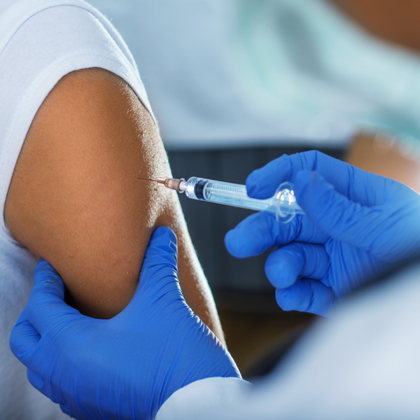 8 REASONS WHY YOU SHOULD GET VACCINATED